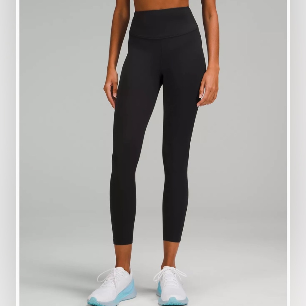 BASE PACE HIGH-RISE RUNNING TIGHT 25" // Color: Black // Size: 4